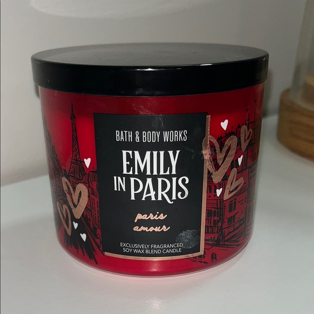 Paris Amour candle Bath & Body Works